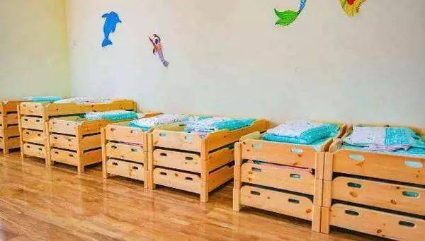 新加坡为了帮助家长减负，竟然将80所幼儿园变成全托，并且津贴多多，这也太赞了吧