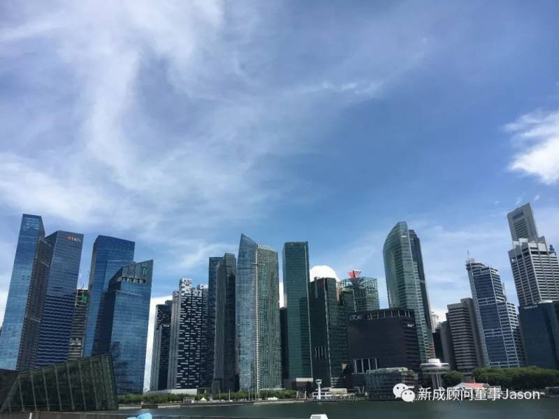 新加坡-美国国际学校“在这里读美国学校不需要担心校园枪击事件”