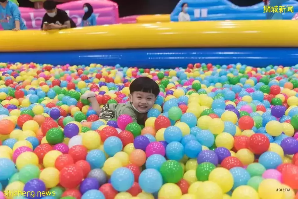 $10保龄球!全新充气游乐场!$20乌节路卡丁车,夏季啤酒节,新品猫山王冰淇淋