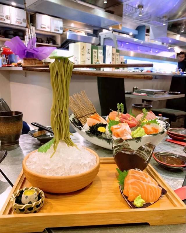 新加坡“壽司航空”主題餐廳，不出國門，吃出高逼格機艙日料