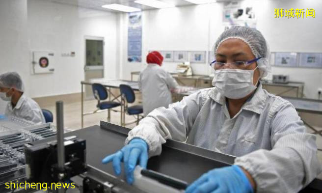 昨天!新币兑人民币暴跌至一年新低!这些品牌纷纷关门,新加坡经济危机要来了么