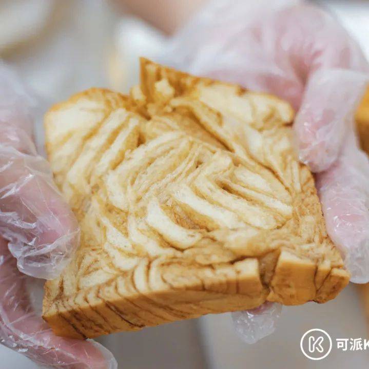 新店開業,老板再加贈送100份!吐司界的愛馬仕新加坡也有了