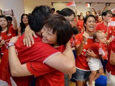 曾戰勝傳奇菲爾普斯的新加坡第一泳將，如今怎麽樣了