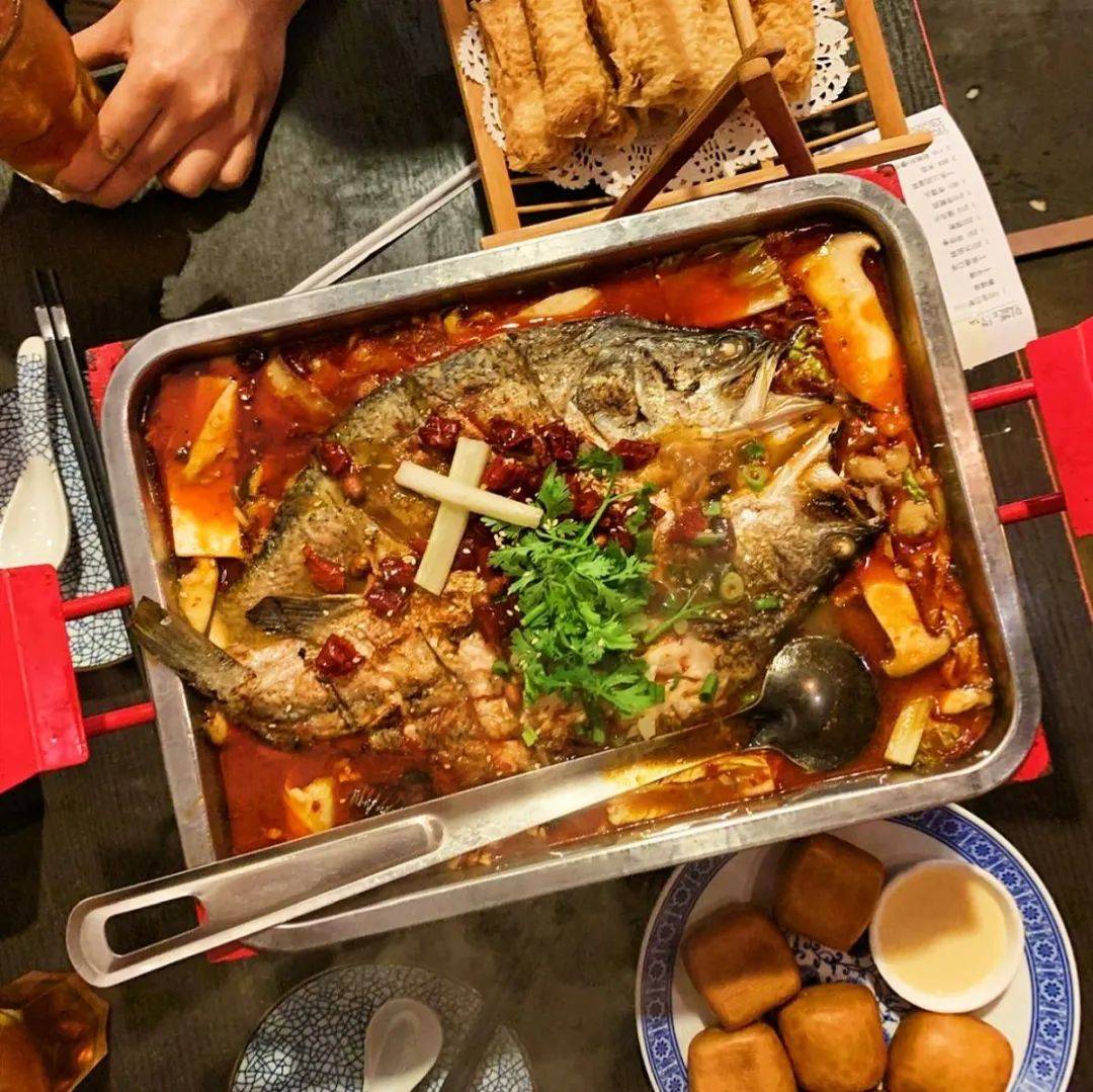 重拳出擊！獅城烤魚屆的扛把子選手們全集合