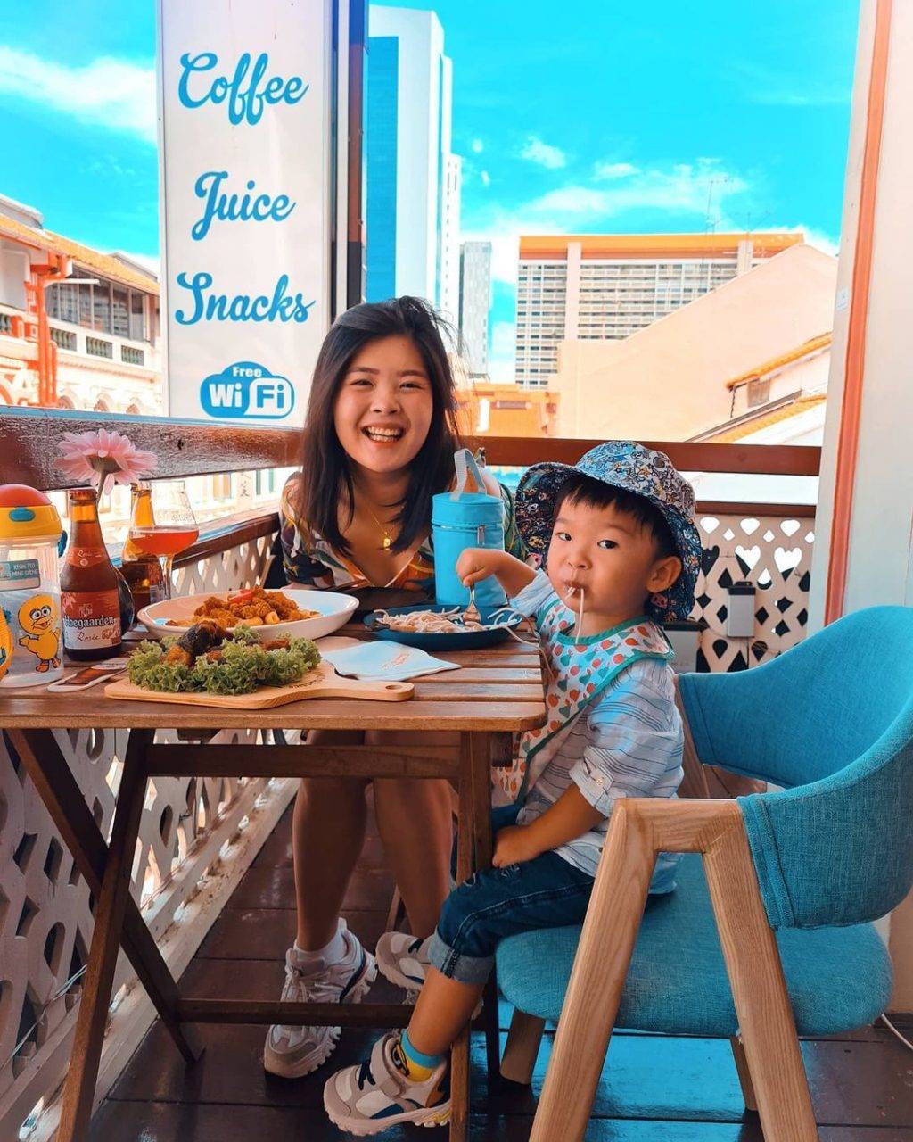 網紅爆款咖啡廳!隱藏在牛車水的“Sweetea Caffe”南洋風情、複古露台、浪漫一“夏”