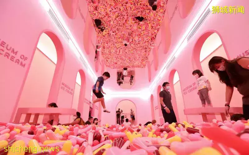 去年有近32万名本地人参与各项本地导览游