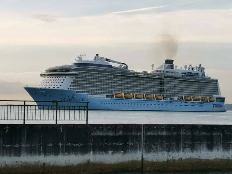 突发!皇家加勒比游轮上一83岁老翁确诊 游轮当即折返!接触者已接受核酸检测结果均呈阴性