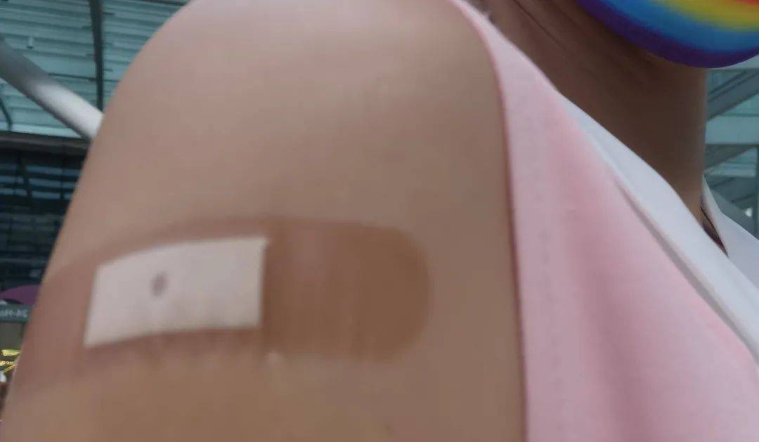 新加坡一线医护人员亲述接种疫苗全过程!看完你还害怕吗