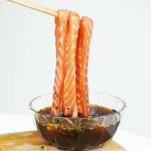 生鱼片“面条”你吃过吗?就在ION Orchard