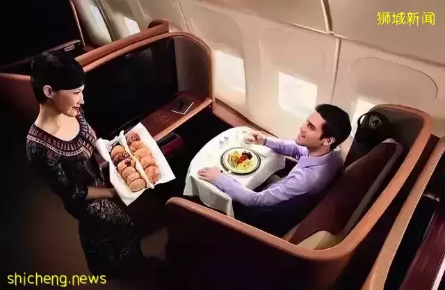 疫情下的新加坡空姐有多慘?竟淪爲陪酒女郎和超市補貨員