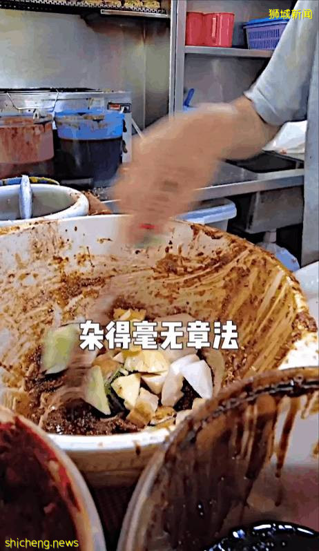 新加坡“超黑暗料理”,酸甜鹹辣大雜燴!有人來了10年還吃不慣