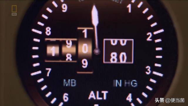 97年新加坡航班坠毁,疑机长携乘客殉亡,林俊杰为亡者写歌纪念