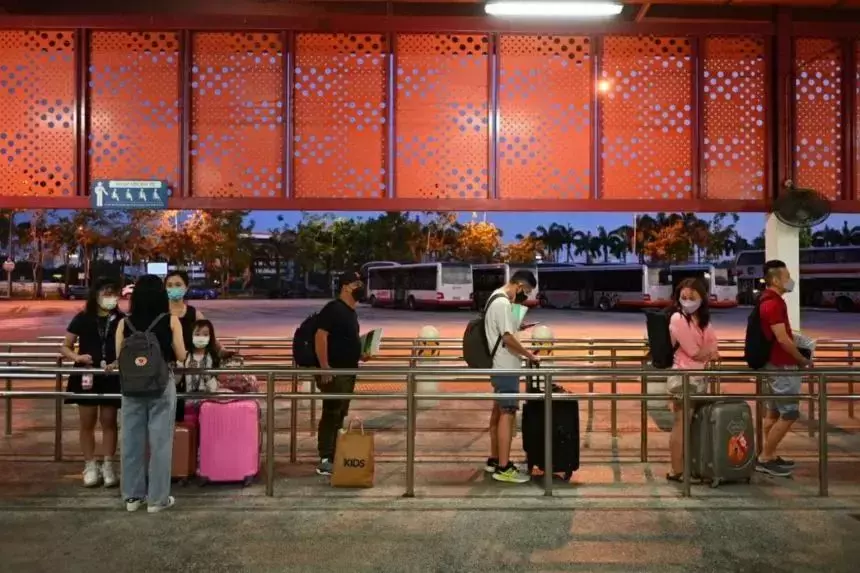 新马通关2小时后有人确诊!新毒株难检测,VTL恐成新加坡防疫突破口