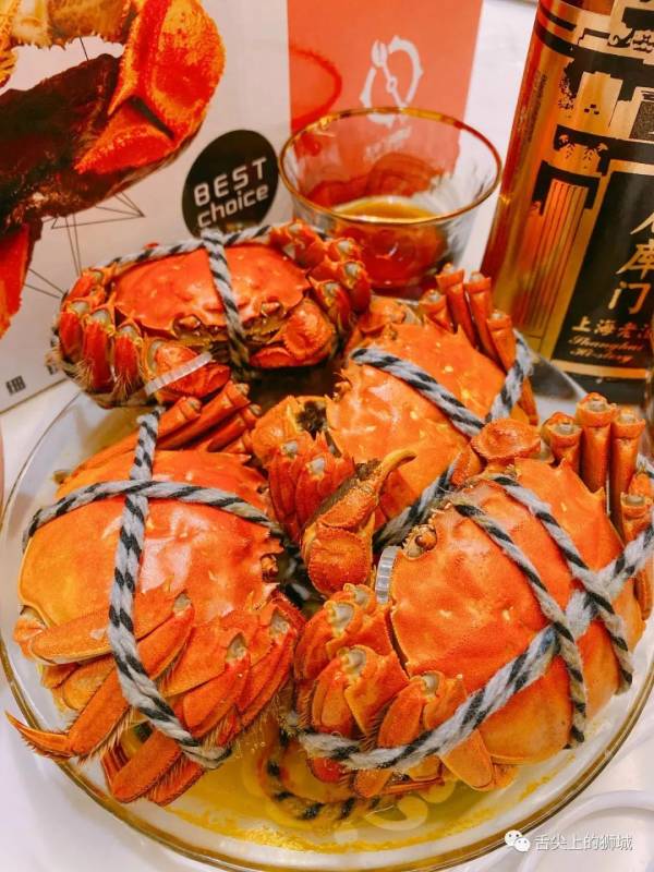 刚出湖边,又上舌尖的大闸蟹,狮城的你想吃大闸蟹?安排