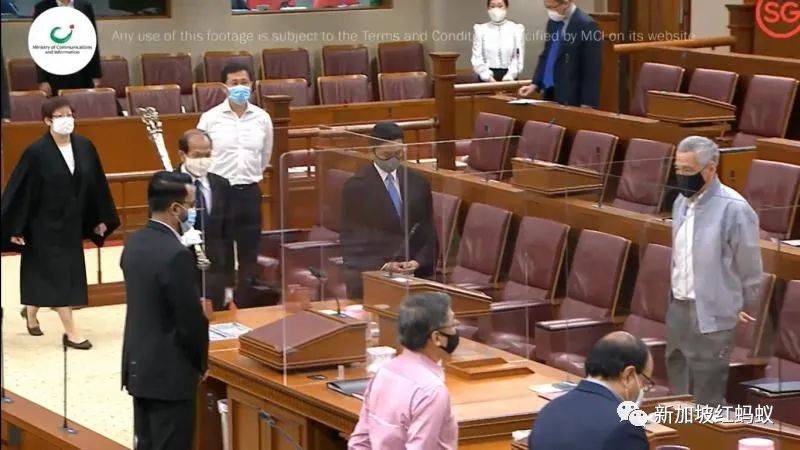 新加坡國會辯論網上直播,有人歡呼有人憂愁