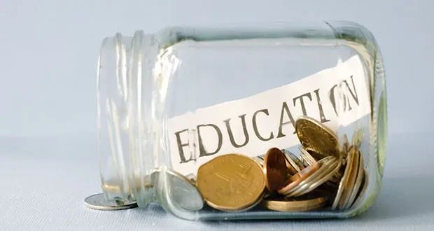 新加坡华助会设立专项援助计划为1万户受疫情影响的低收入家庭提供教育补助金