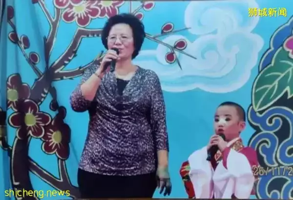 讨外婆开心 少年3岁起唱潮剧