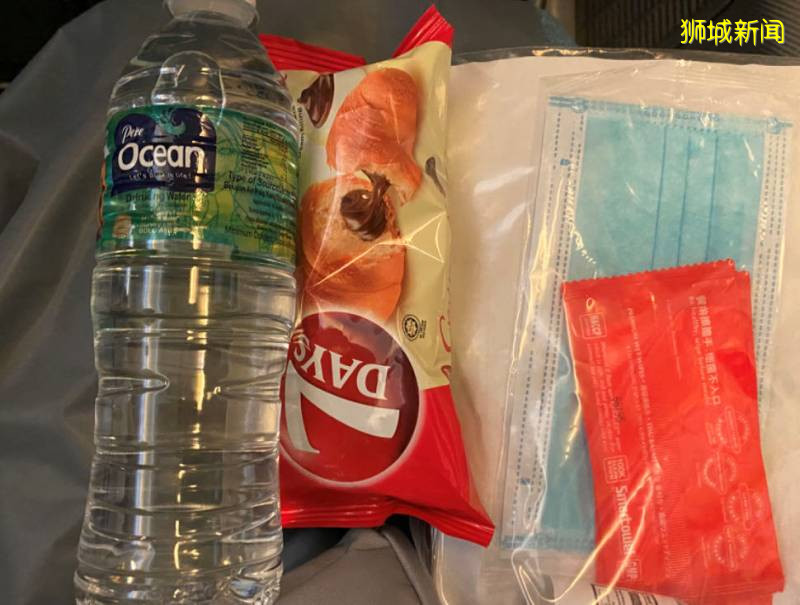 “3天前，我持新加坡護照也入境中國探親了”