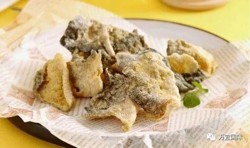 震惊!新加坡科学家公布春节零食热量,每吃一口就吞进半口脂肪!三招教你避免“过年肥”