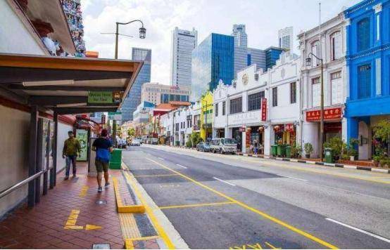 新加坡人到底有多爱干净？看看他们的大街，简直丧心病狂