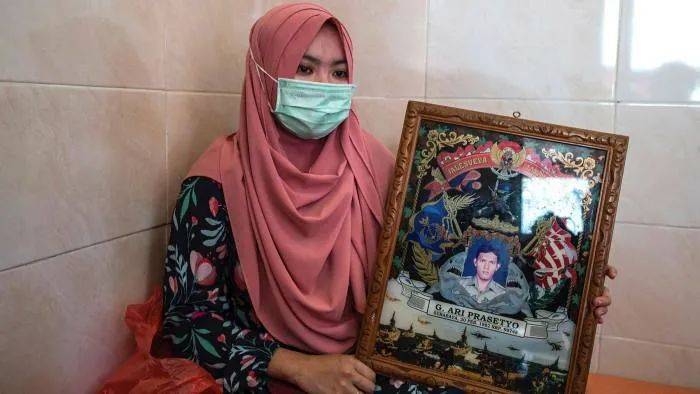 多圖！新加坡軍方尋獲印尼失聯潛艇，53人全部遇難