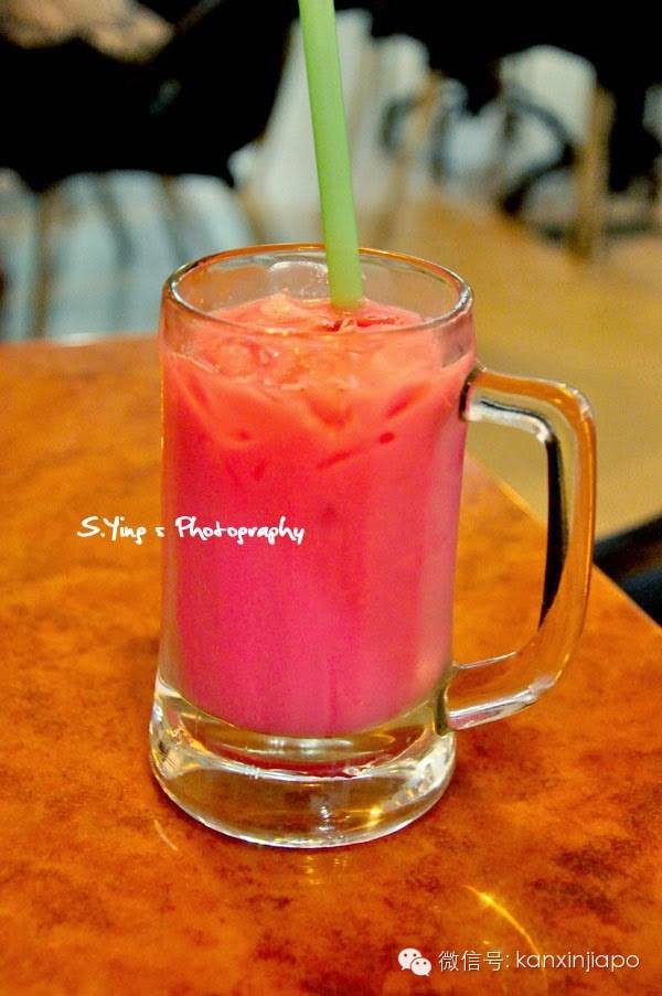 要在新加坡生活,你必须先学会怎么在咖啡店叫“水”