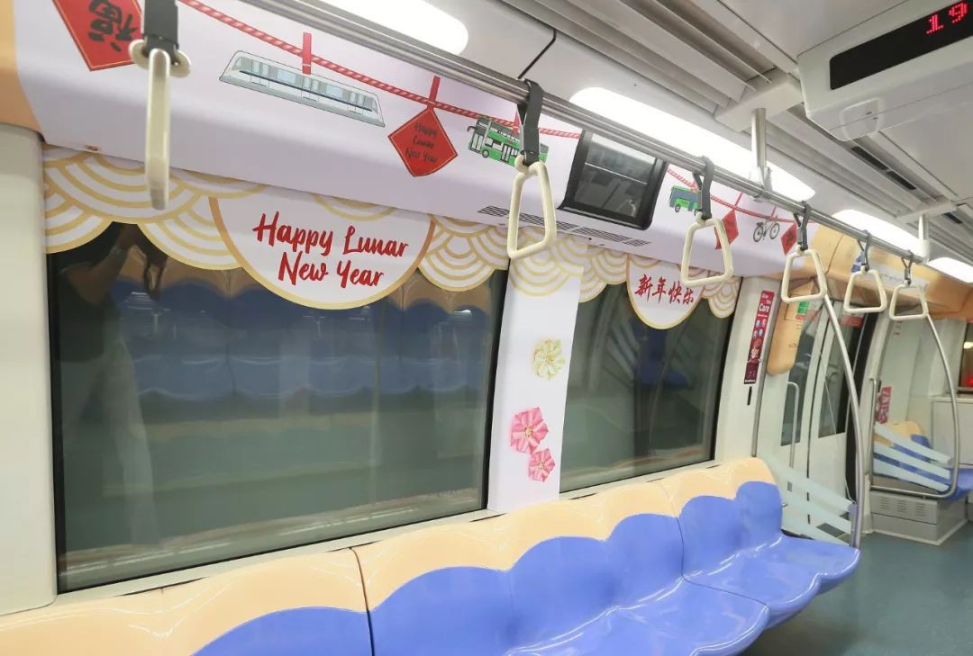 新加坡地铁车厢、站台，有大批老鼠出没~