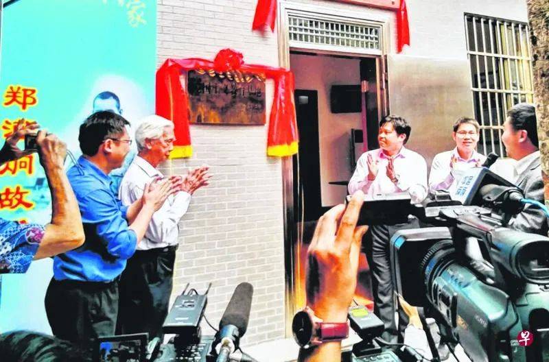 日本侵華期間,他義賣瓜子五年籌集18萬元,甚至以80元賣兒就是爲了