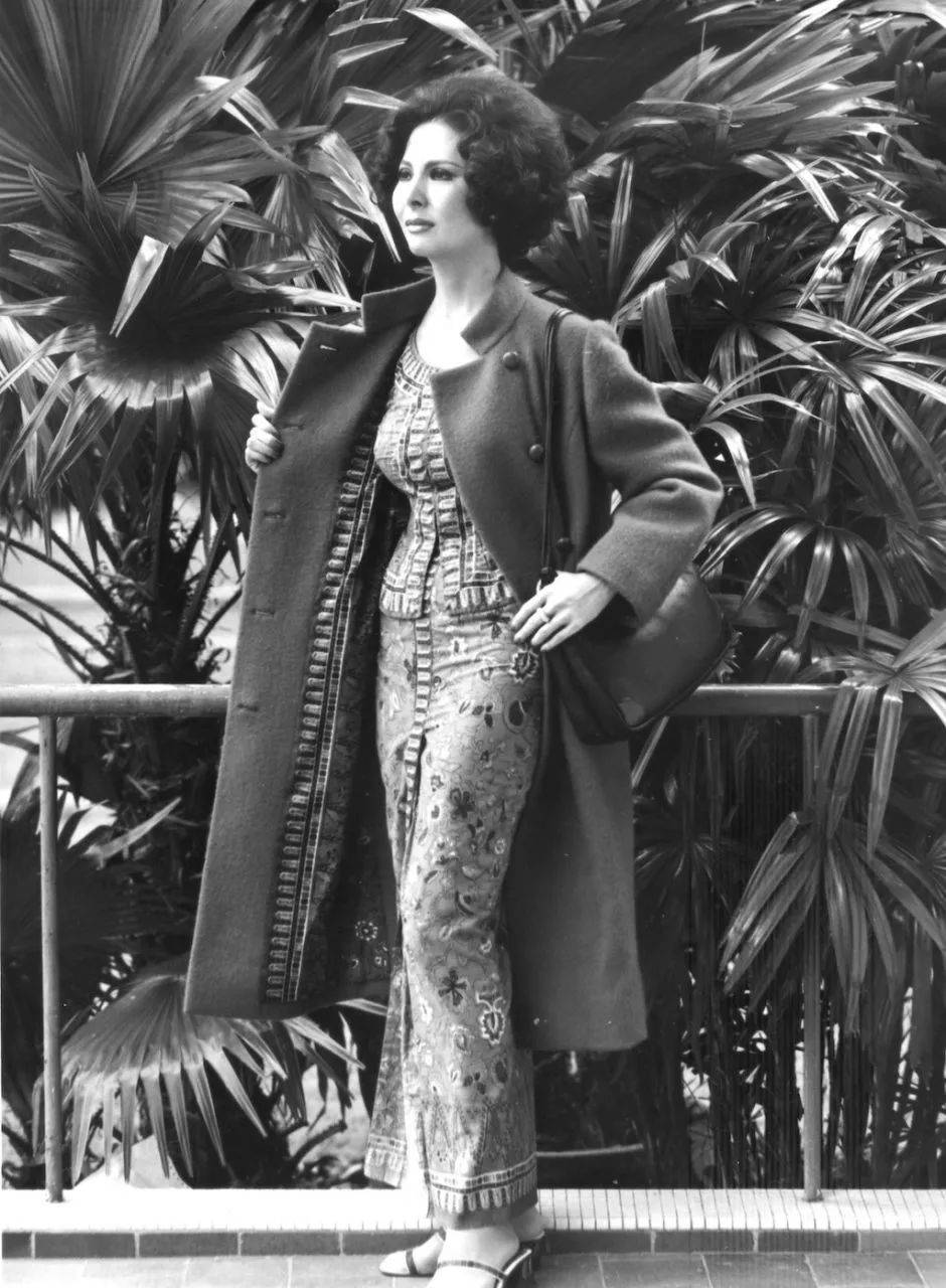 新航竟開始賣“空姐制服”，又被搶空！限量版麻將獨家開箱來了