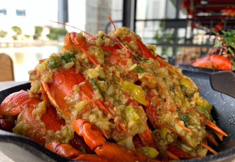 比雙11剁手更恐怖的事情是——這家烤魚、小龍蝦，竟然讓人