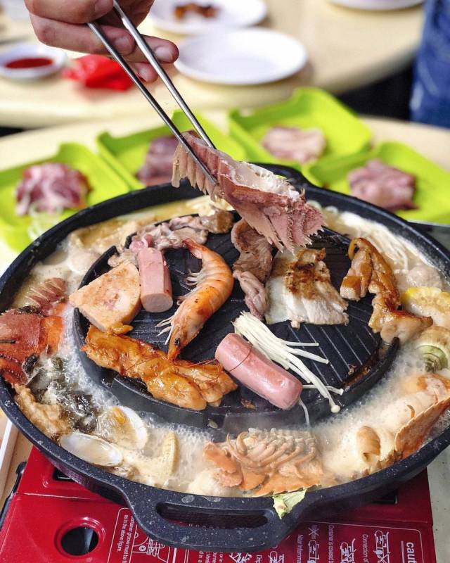 大巴窑韩式烧烤火锅,派限时优惠券!用券吃到饱只要S$12.80,做个省钱聚餐王