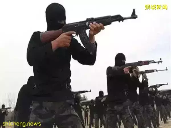 问:隔离和坐牢有什么区别?答:坐牢能越狱,隔离不行