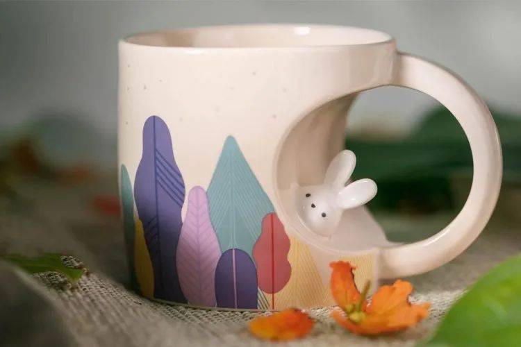 美到炸裂!海妖、月光兔,新加坡星巴克推出2個新款系列杯