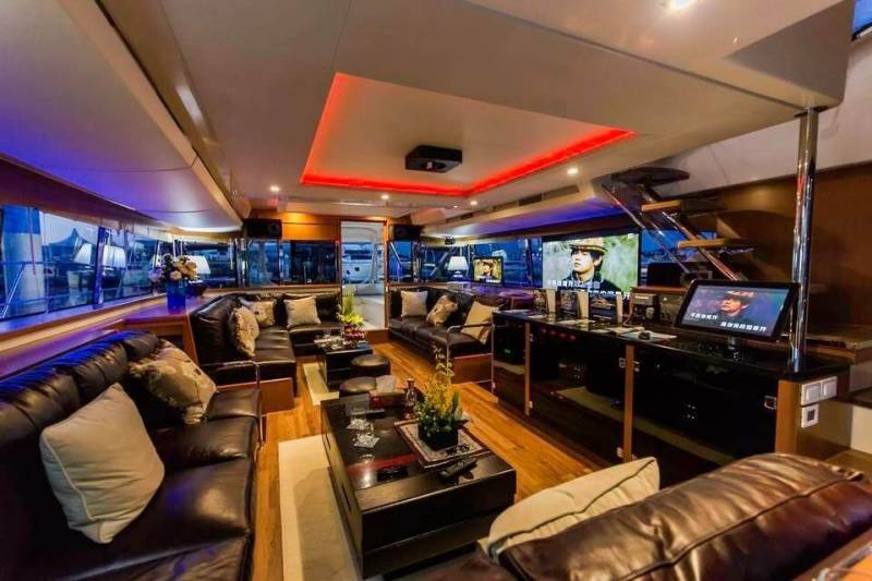 生日、求婚、潛水、團建！10個租遊艇的攻略，人均不到100新幣，低至5折