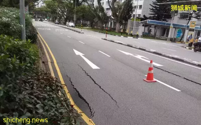 兀兰马路现两裂痕 司机担忧安全