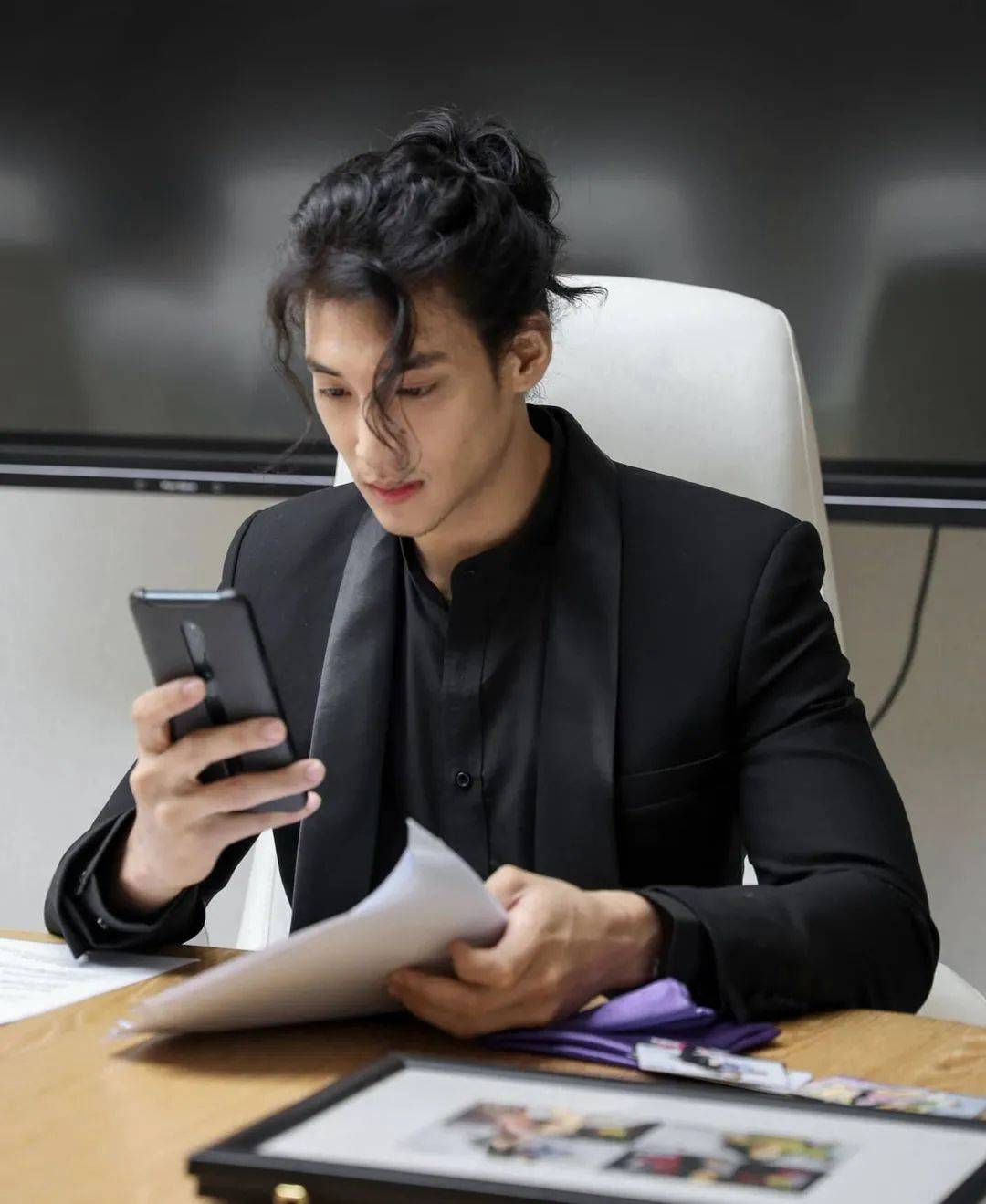 刷屏！史上最帥和尚火了！他到底是誰？新加坡10個最帥的男人表示不服