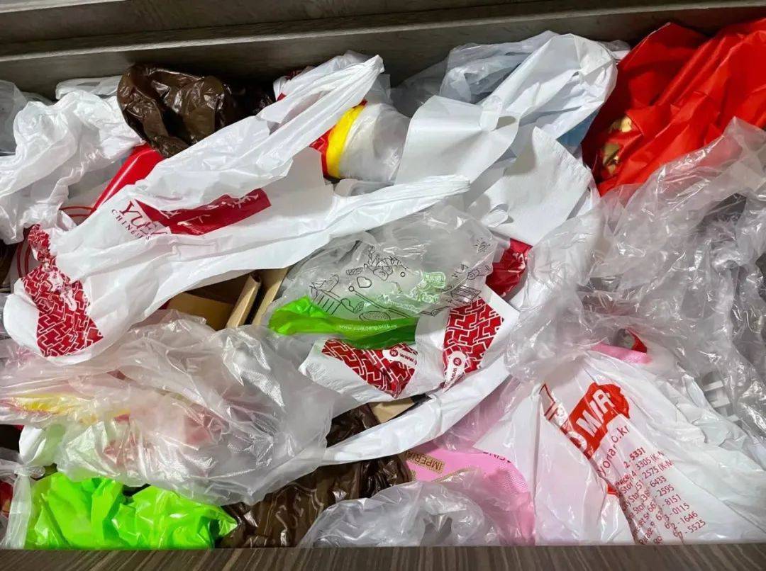 重磅!新加坡版限塑令要来了,超市将对一次性塑料袋收费