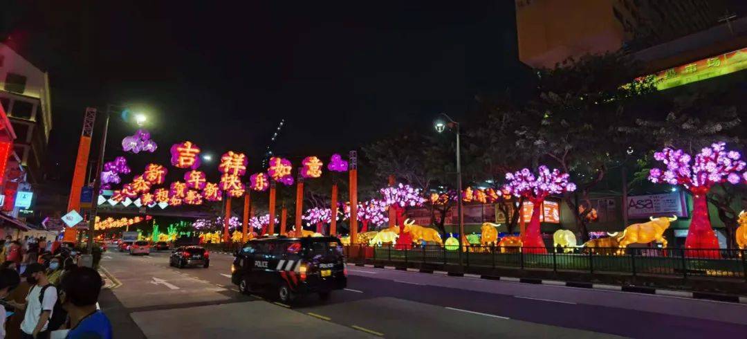 实拍!前晚,新加坡牛车水到处人从众𠈌!这9个地方过年还开门