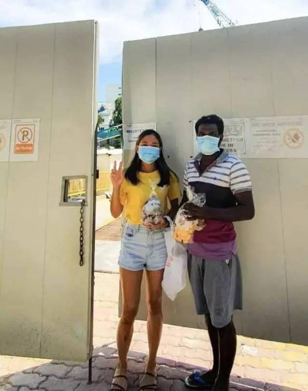 李显龙:每个善举都是新加坡甘榜精神的传承