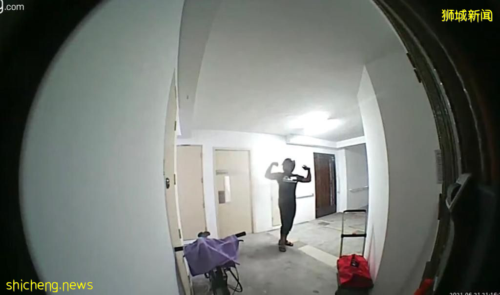 新加坡外賣小哥致敬邁克·傑克遜，一波月球漫步收獲30元打賞