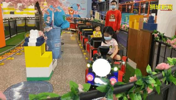 豪氣送門票！新加坡最大的室內遊樂場重新開業，首場爆滿