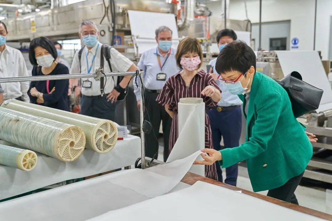 南洋理工大學校園驚現 “無形之手”！你怎麽看