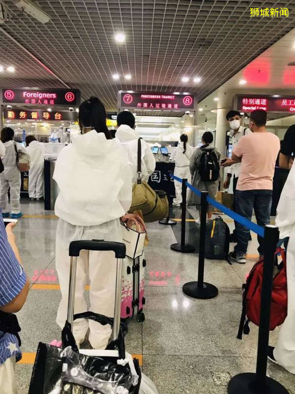 前天從新加坡飛成都全程經曆(而且非常仔細)