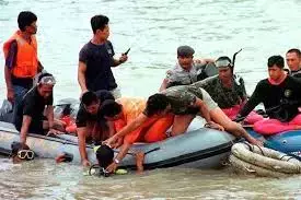 新航飞机降落时险出事!剧烈抖动差点冲出跑道!新加坡曾发生这些空难