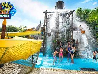 顺东的社区水上乐园正式营业,小可爱们可以尽情的玩水啦