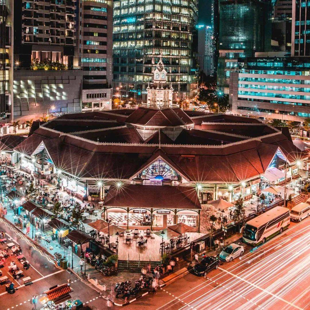 狮城口味包罗万有,无论是传统的招牌叻沙,还是米芝莲星级新加坡佳肴,这都有