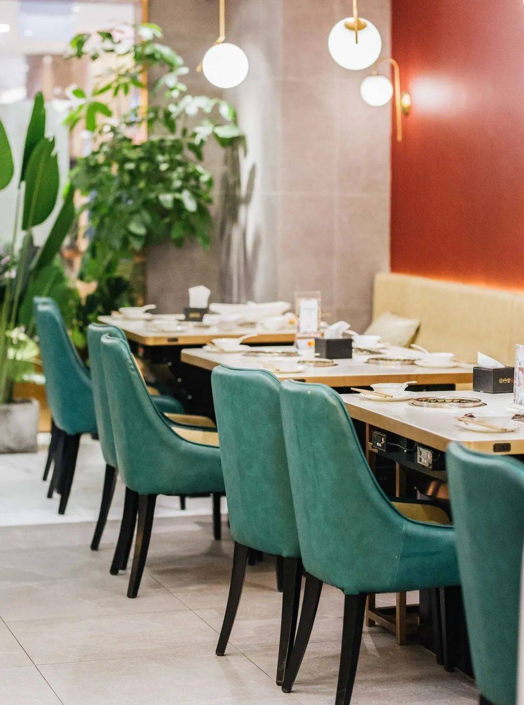 新加坡首家劇本殺火鍋店,太古裏火鍋豪送菜品大禮包+$50代金券