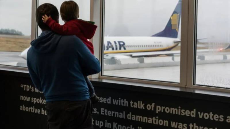 在新加坡月入6000新币,PR被拒,疫情没完没了,我该回国还是再等等