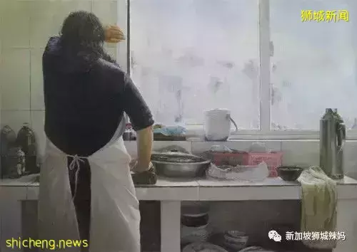 采访了100个在新加坡的人,你有多久没回国了?答案震惊了