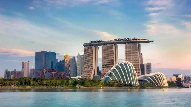 为什么选择在新加坡开银行账户